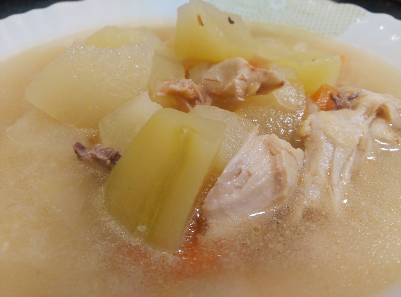 Cocinando en el Mundo Sopa de pollo con chayote