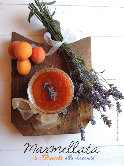 marmellata di albicocche alla lavanda