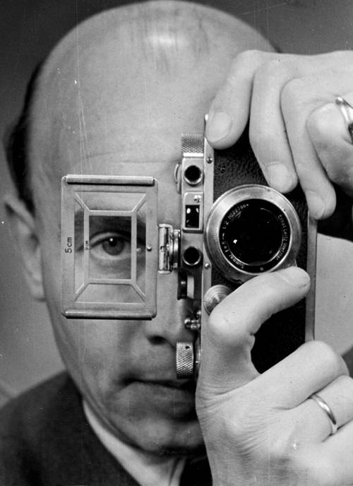 Robert shields creations studio Interesting Photos of Famous Photographer's Self-portraits ~ Vintage