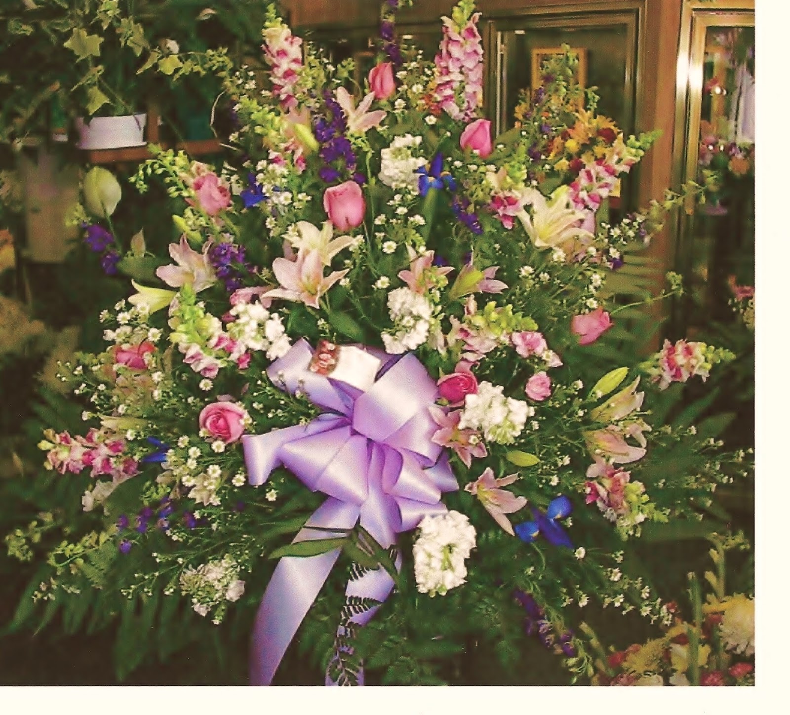 Glendale Florist Funeral Designs