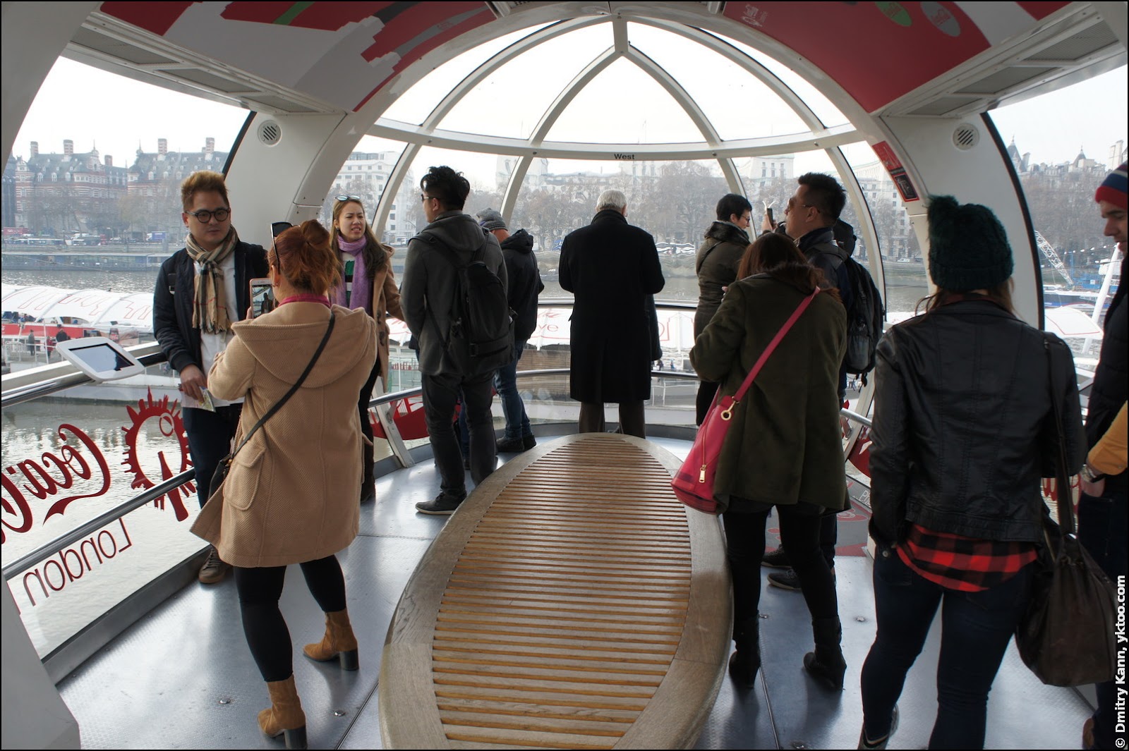 Кабинка London Eye.