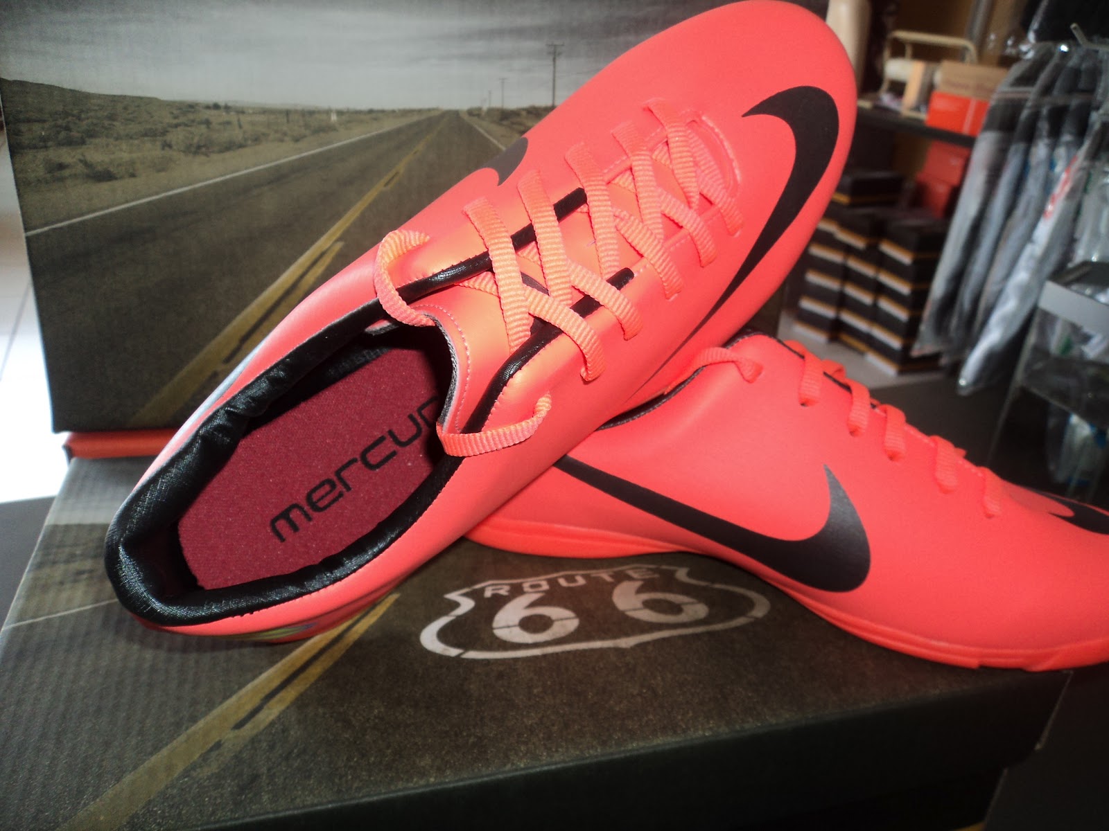 futsal mercurial shoes
