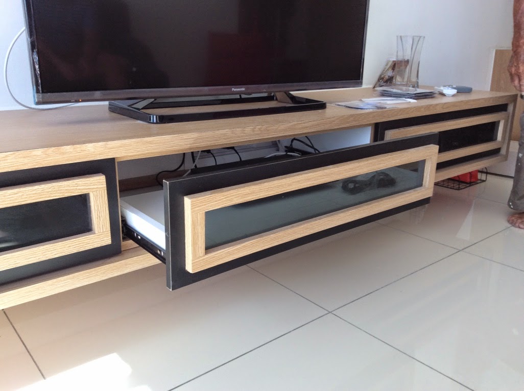 fukusu Living Room TV and Wall Hang Divider with Floor