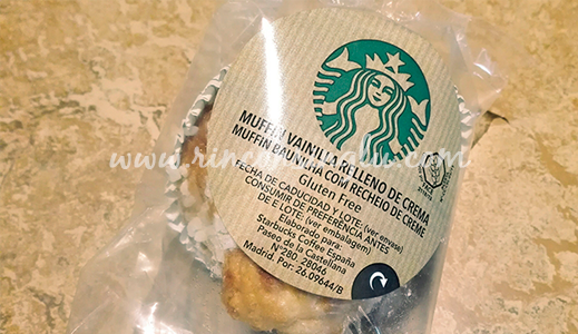 Muffin de vainilla relleno de crema muffin sin gluten en starbucks