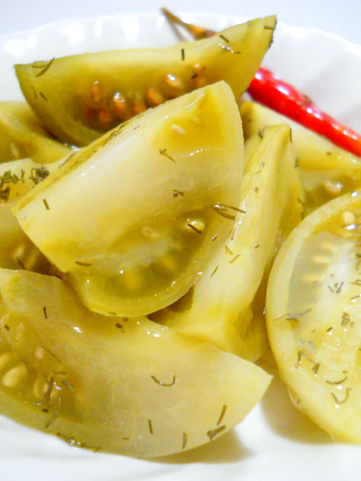 Watching What I Eat Kosher Dill Pickled Green Tomatoes