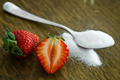 Azúcar natural, azúcar añadido y alimentos que debemos evitar por su alto contenido en azúcar
