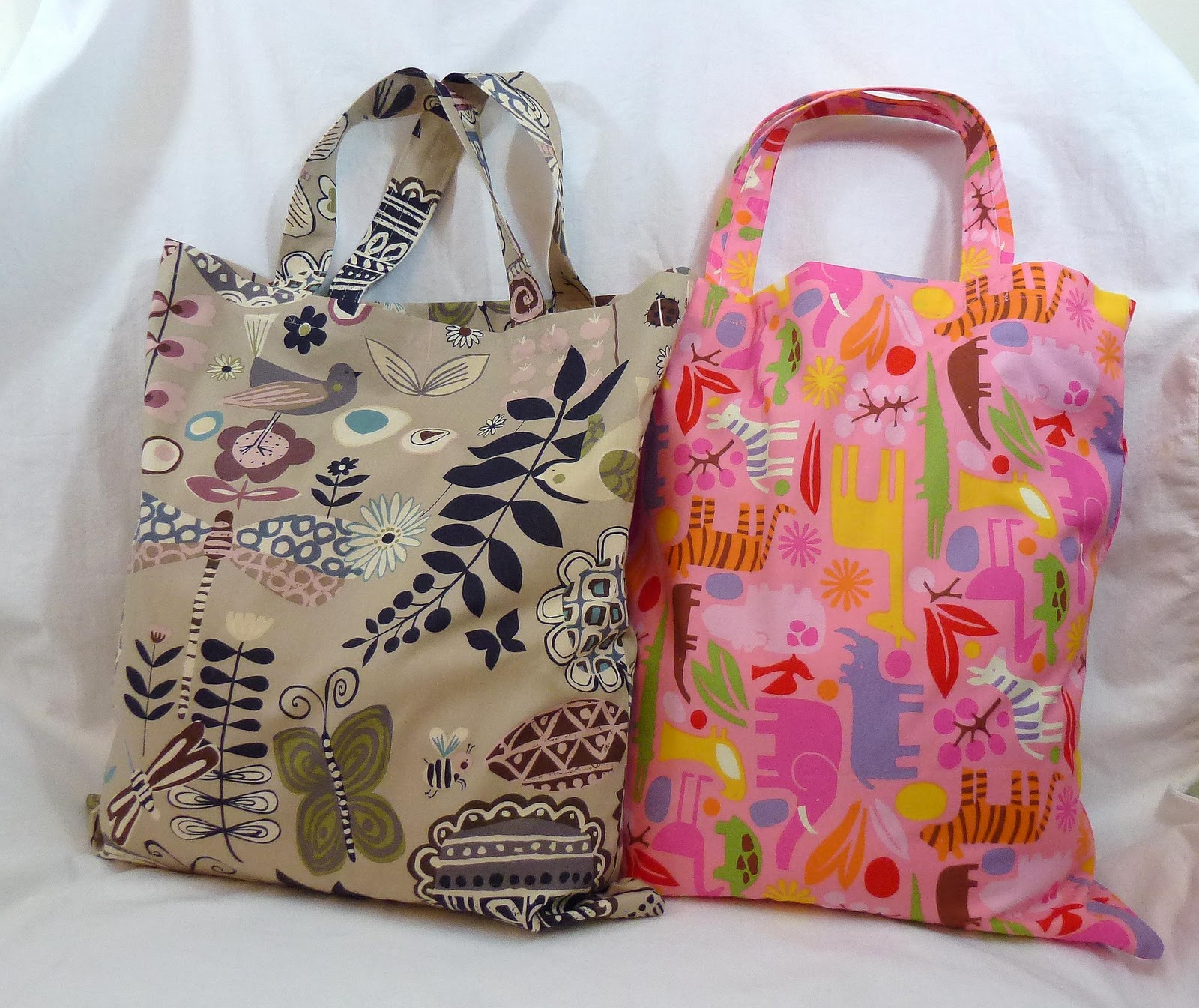 Leslie's Art and Sew: Introducing...The Morsbag!
