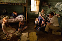 The Glass Castle Woody Harrelson and Naomi Watts Image 1 (25)