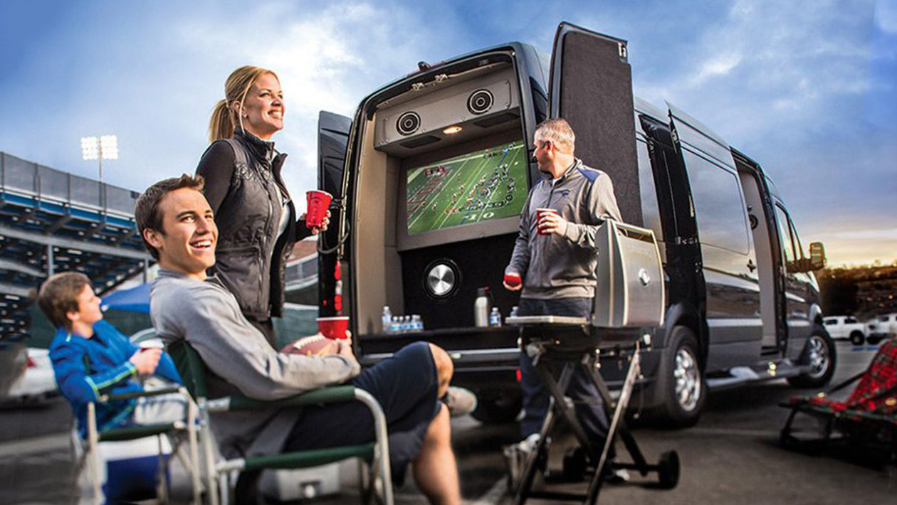 Tailgating Service Omaha Nebraska Amuse Yourself with Amazing Tailgating Service Omaha Nebraska