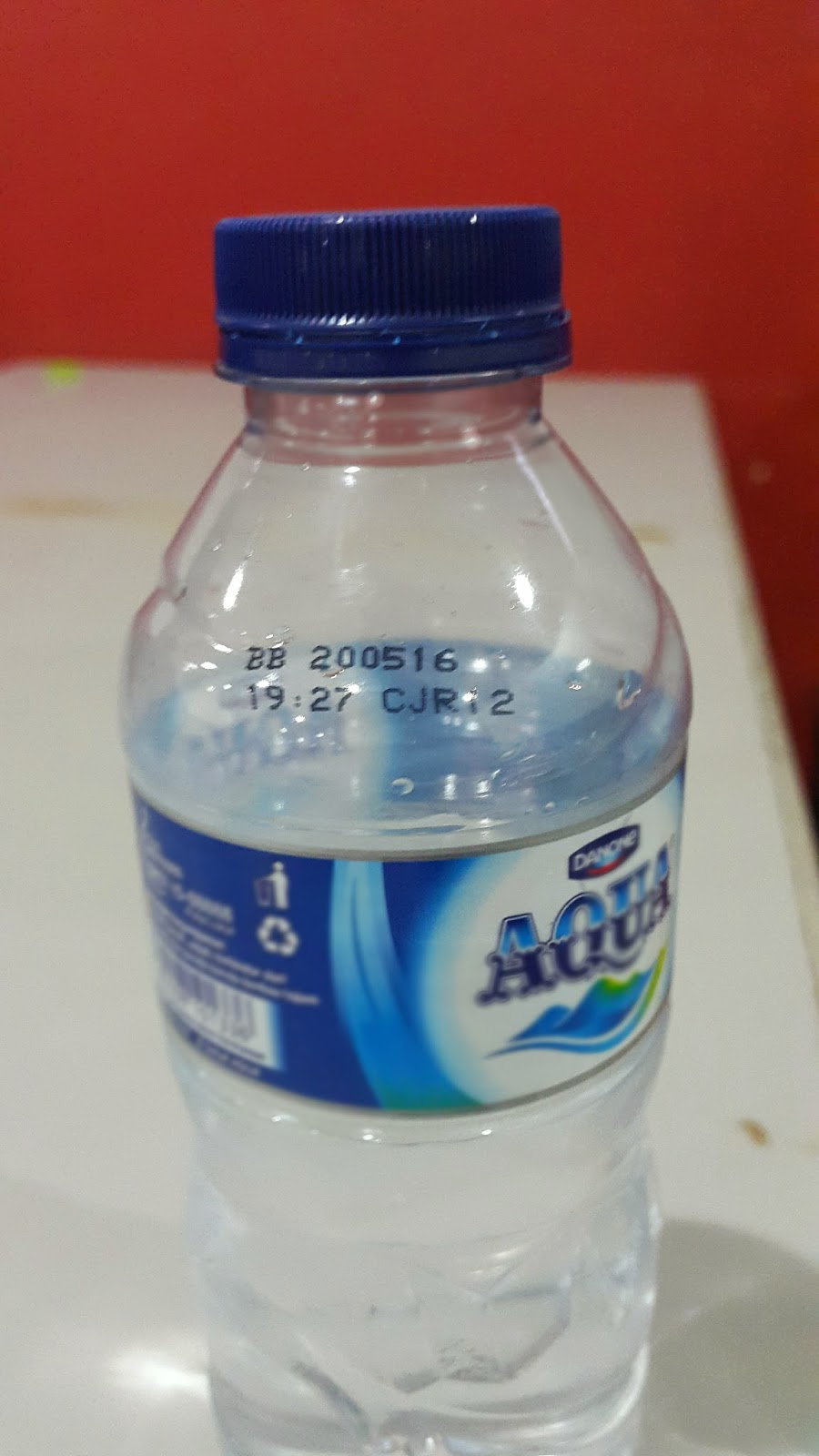 Creative is an Option: Di Balik Kemasan AQUA