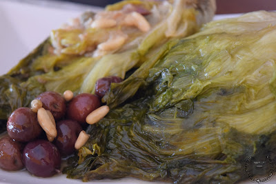 Scarole "mbuttunat e attaccate