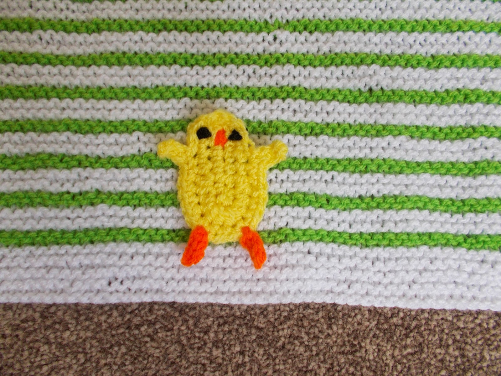 Marianna's Lazy Daisy Days Easy Garter Stitch Striped Baby Blanket