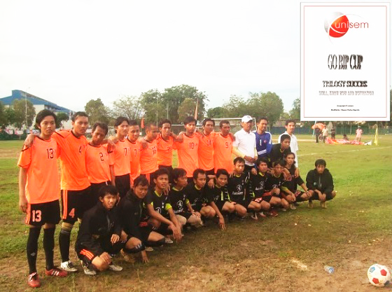 Cerdas Bermain Sepak Sepakbola dengan Formasi, Taktik & Strategi