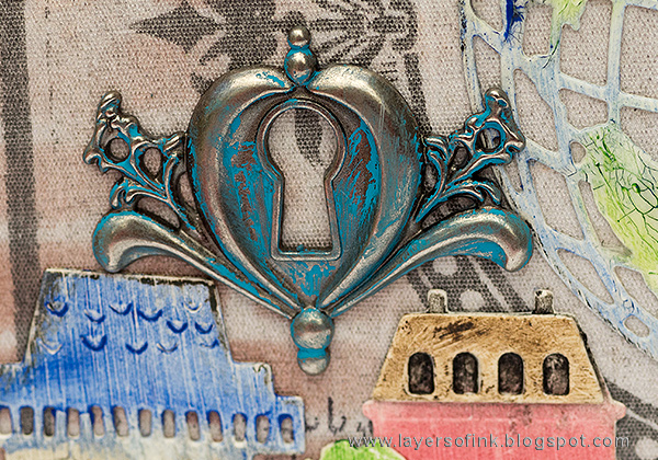 Layers of ink - Home Sweet Home Mini Book by Anna-Karin with Tim Holtz Sizzix Cityscape dies.