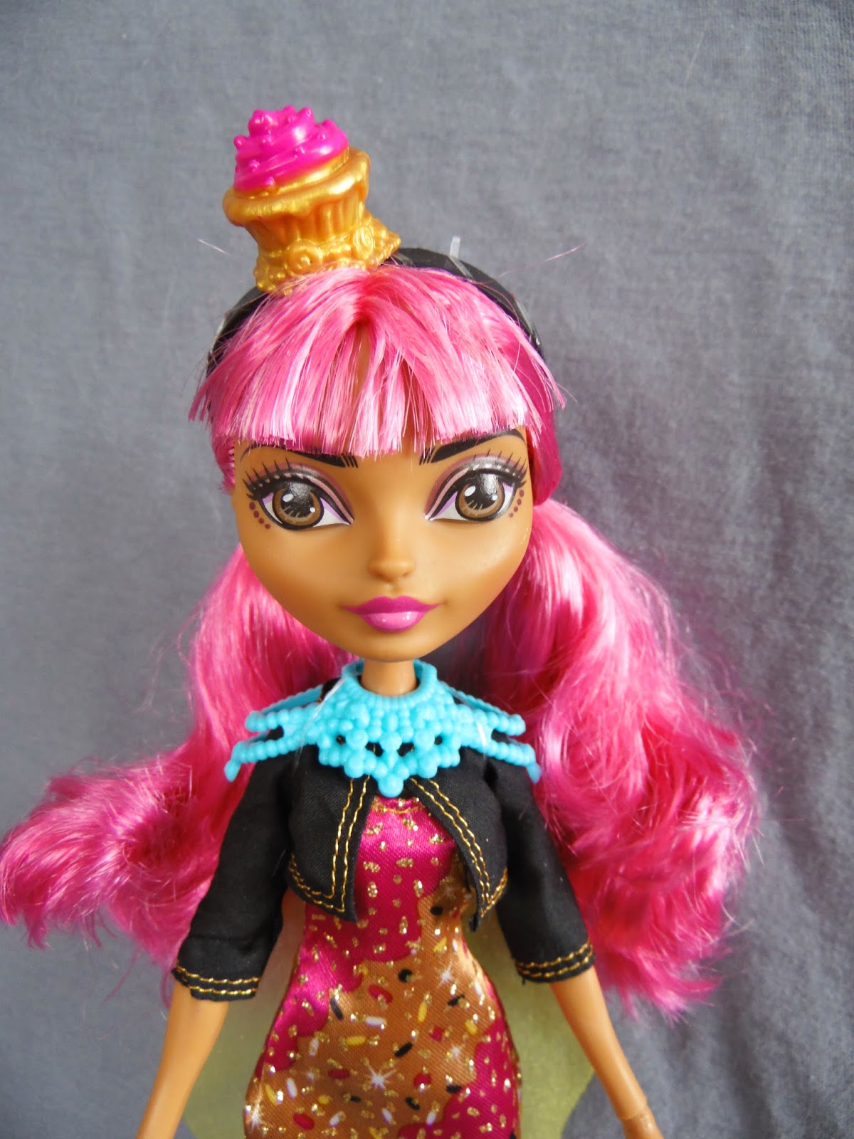 Ever After High Ginger Breadhouse First Chapter Headband Pink Gold Cupcake