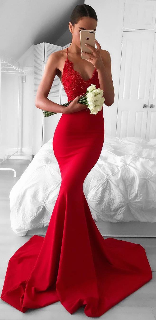 fashion trend: red dress