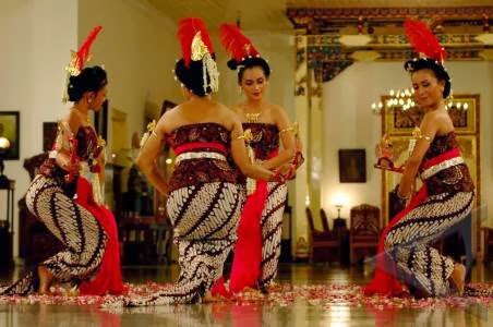 Macam macam Budaya di Indonesia SENI TARI DAERAH ISTIMEWA 