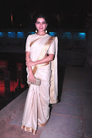 Samantha Latest Photo Shoot in traditional saree HeyAndhra