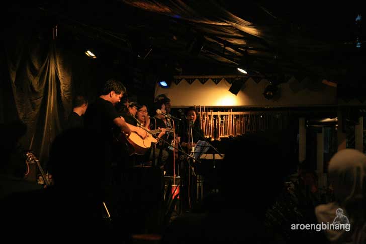 leo kristi warung apresiasi bulungan jakarta selatan
