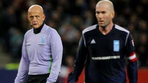 Figo no puede escoger entre Zidane o Messi