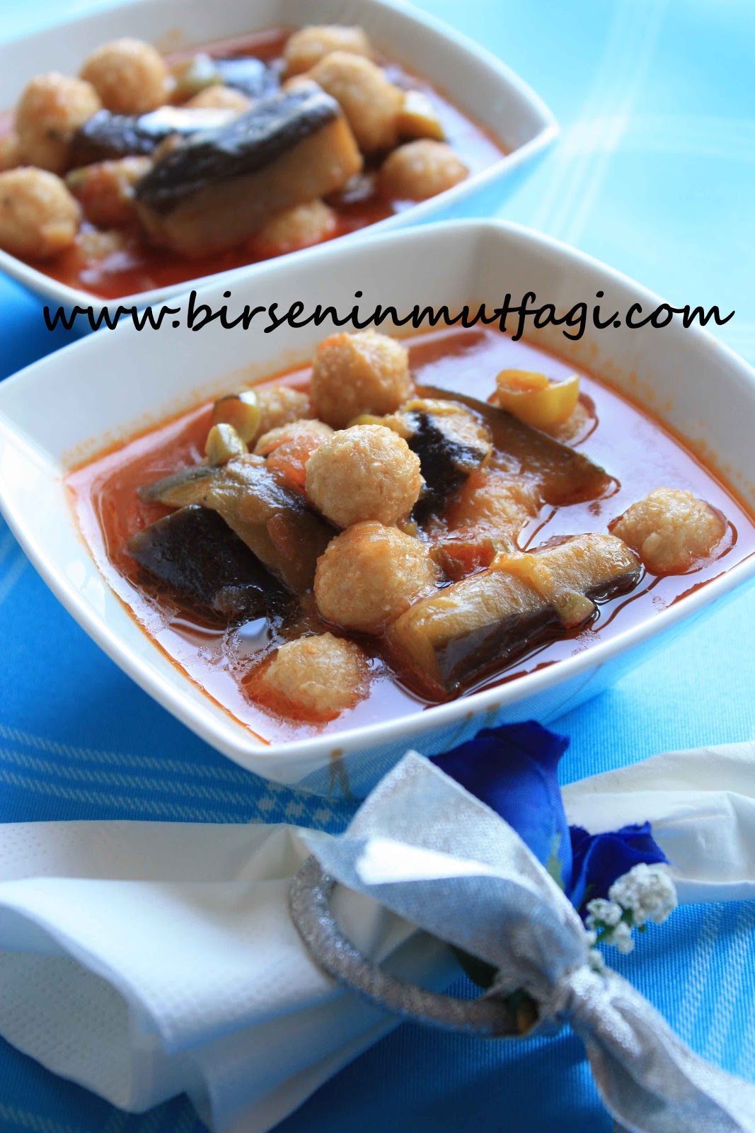 Yumurtalı Yumru Köfte Tarifi – Köfte Tarifleri Yumurtalı Yumru Köfte Tarifi – Köfte Tarifleri