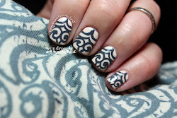 april ootd nail challenge nails