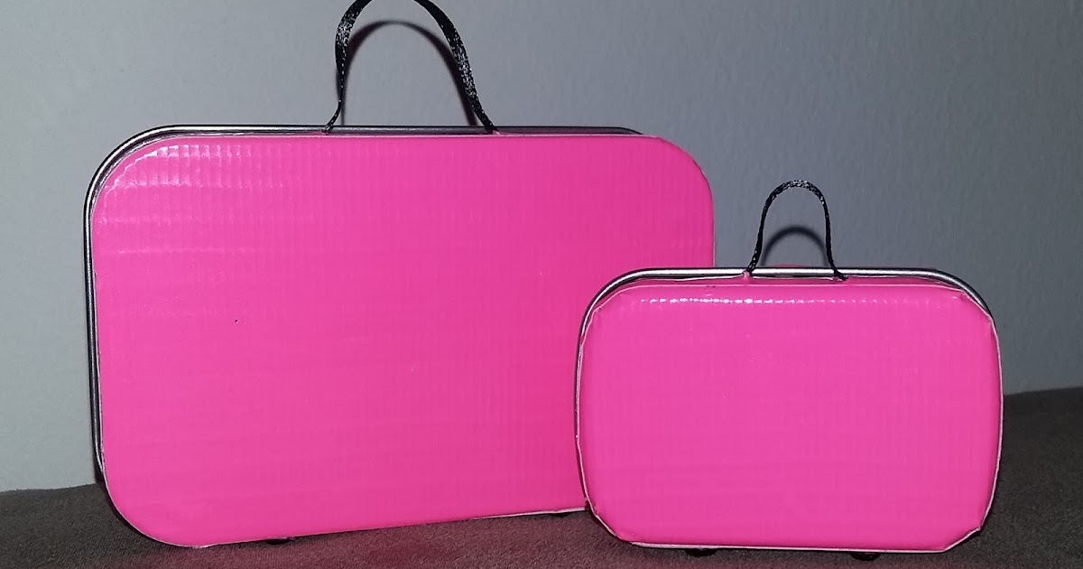 barbie suitcase for barbies