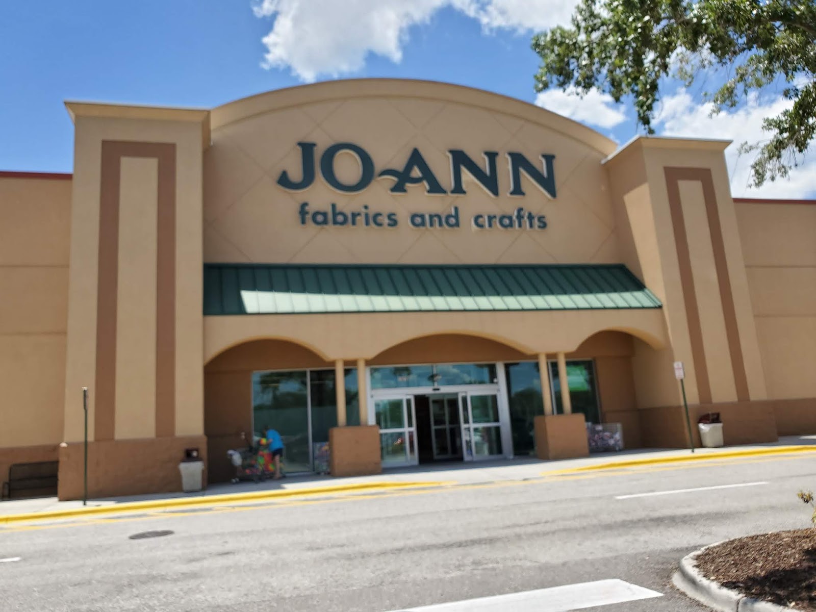 JOANN Fabrics & Crafts Brandon, FL