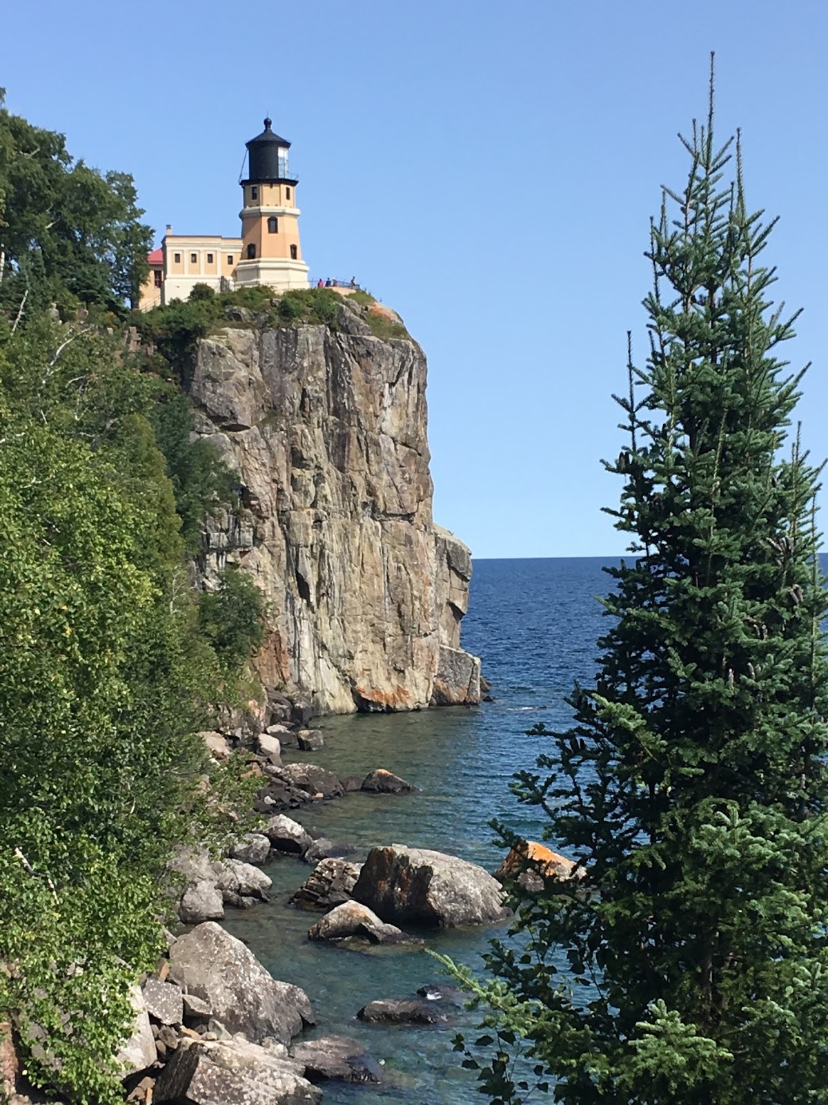 Great Lake Road Trip Day 8 Part 3; MN 61 back to Duluth along Lake Superior