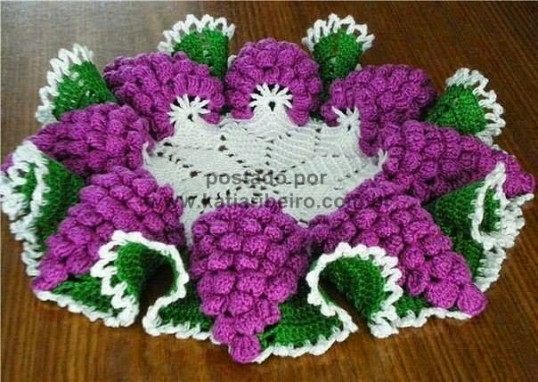 CENTRINHO DE MESA CACHO DE UVA