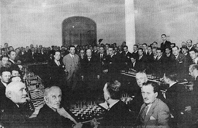 Sesión de simultáneas impartida por Richard Reti en 1927
