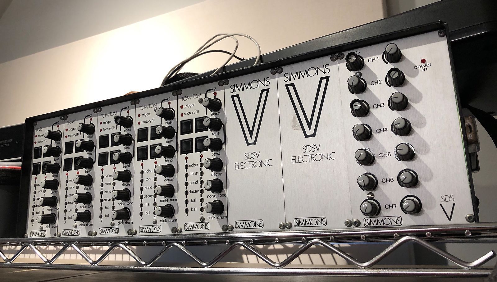 MATRIXSYNTH Simmons SDS V Analog Drum Trigger Brain