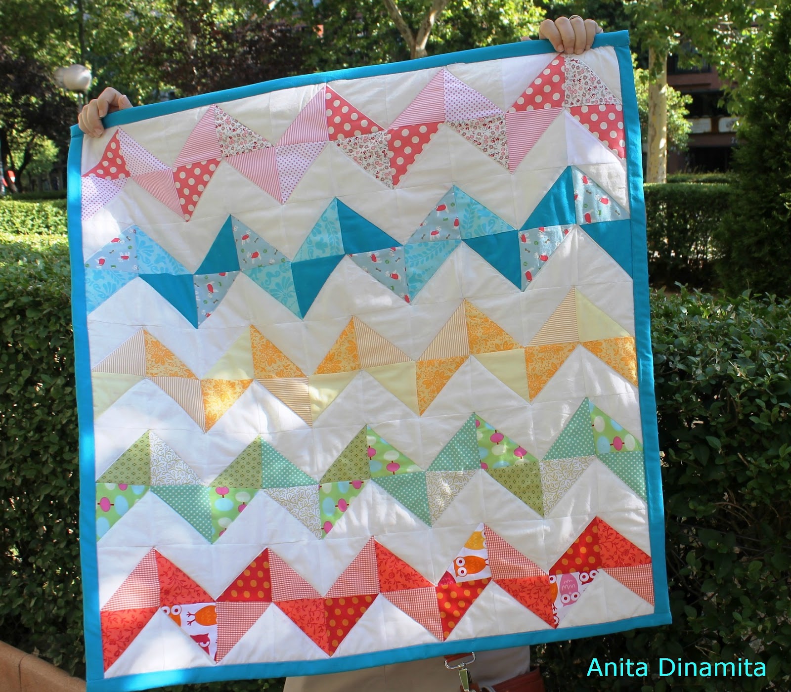 El Taller de AnitaDinamita Colcha en Zig Zag