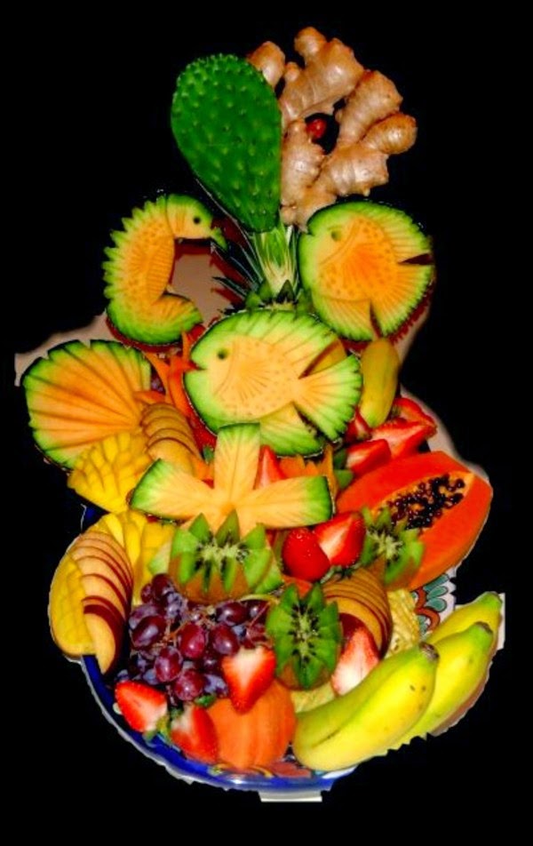 Exotic fruit as a modern and interesting decoration!
