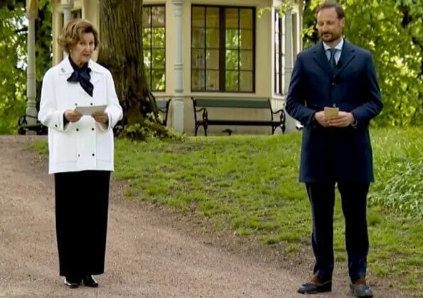 Queen Sonja and Crown Prince Haakon sent a video greeting to the opening of the Bergen International Festival