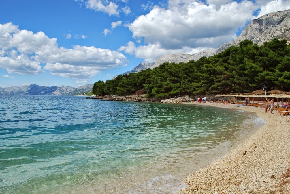 wakacje z dzieckiem, zabawy na plaży, gry i zabawy dla dzieci, wakacje nad morzem, podróże z dzieckiem, globtroterek wakacje z dzieckiem, zabawy na plaży, gry i zabawy dla dzieci, wakacje nad morzem, podróże z dzieckiem, globtroterek