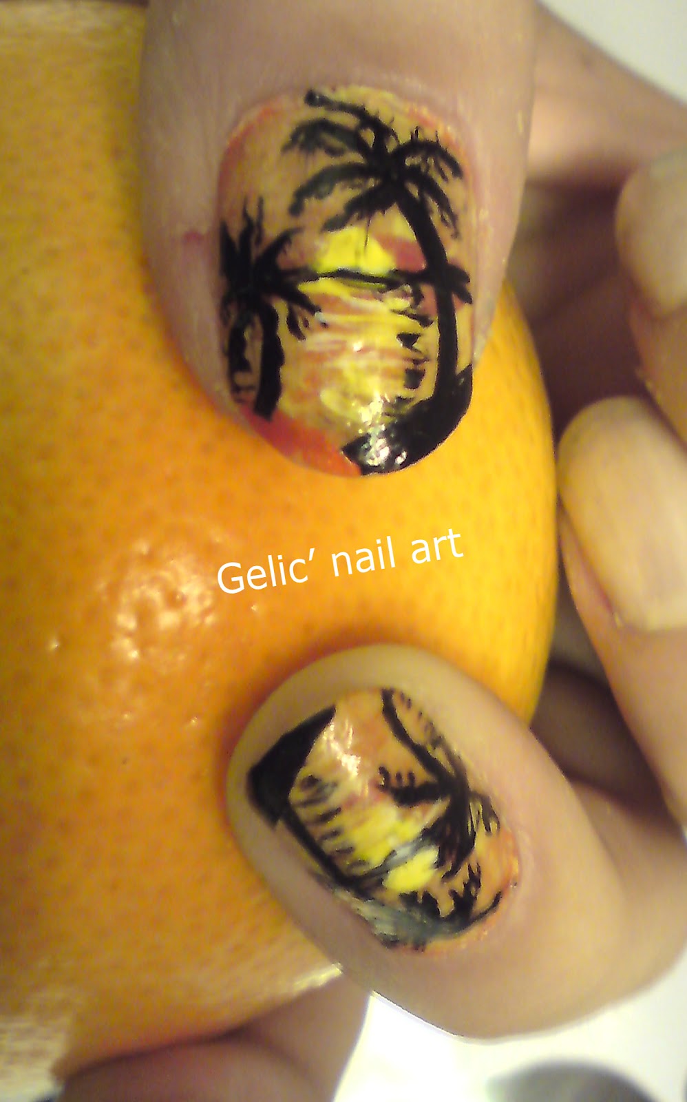 Gelic' nail art: Sunset and palm trees nail art