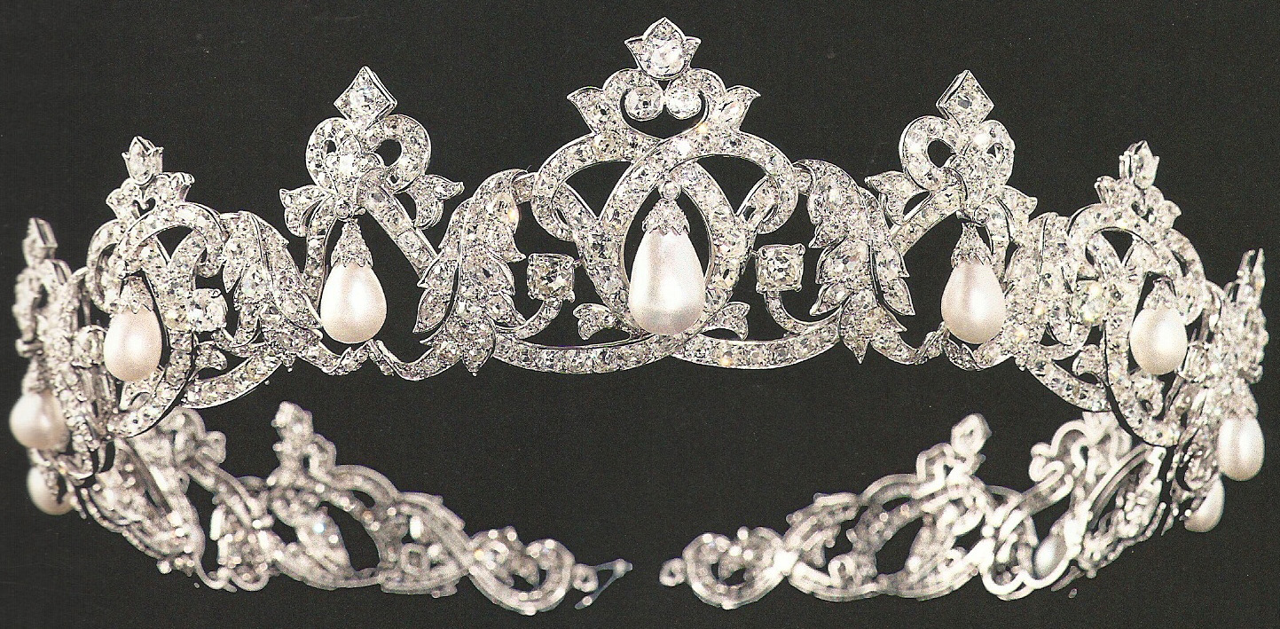 cartier pearl drop tiara