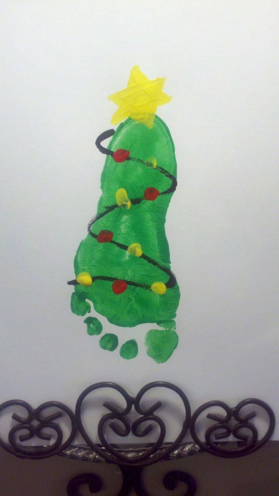 Southern 'n Sassy: DIY Christmas Artwork for Kids