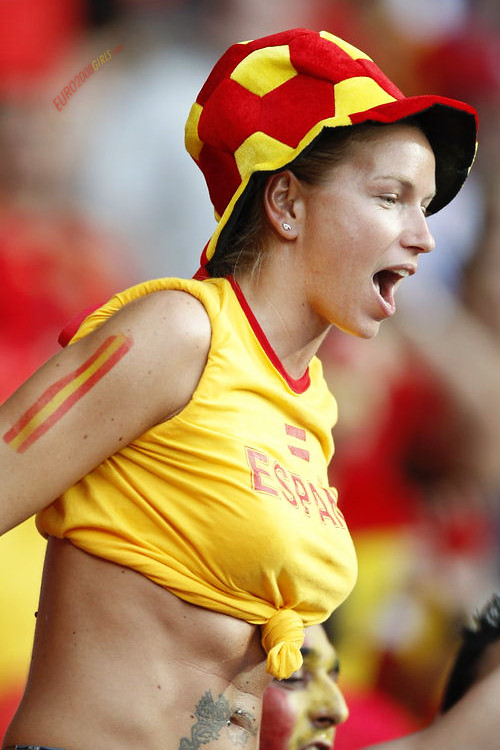 Beautiful Spanish Fans Of Euro 2012 Istoryadista History Blog Cebu Blogger
