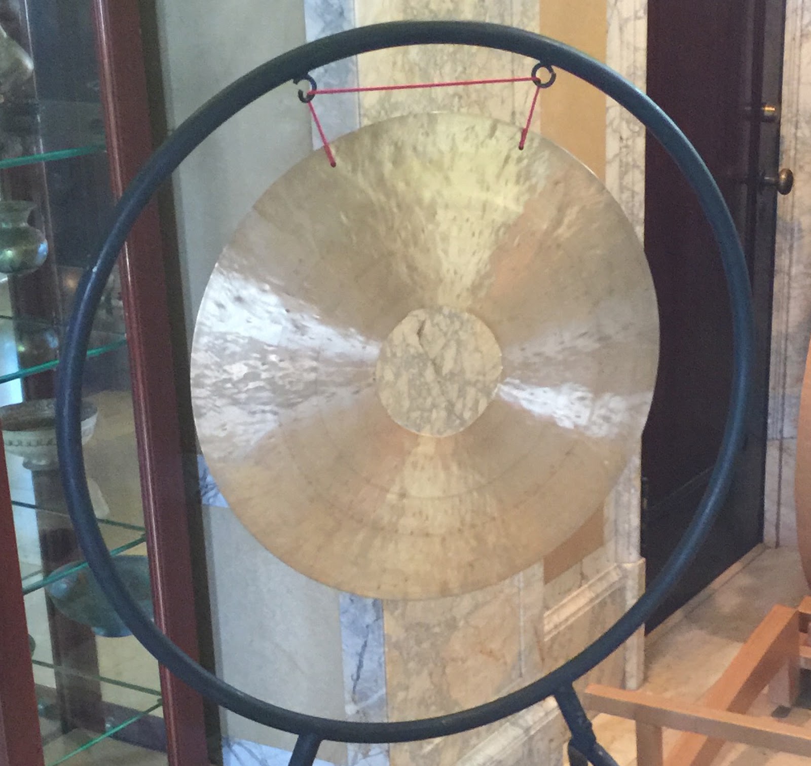 Cracking/Breaking Gongs