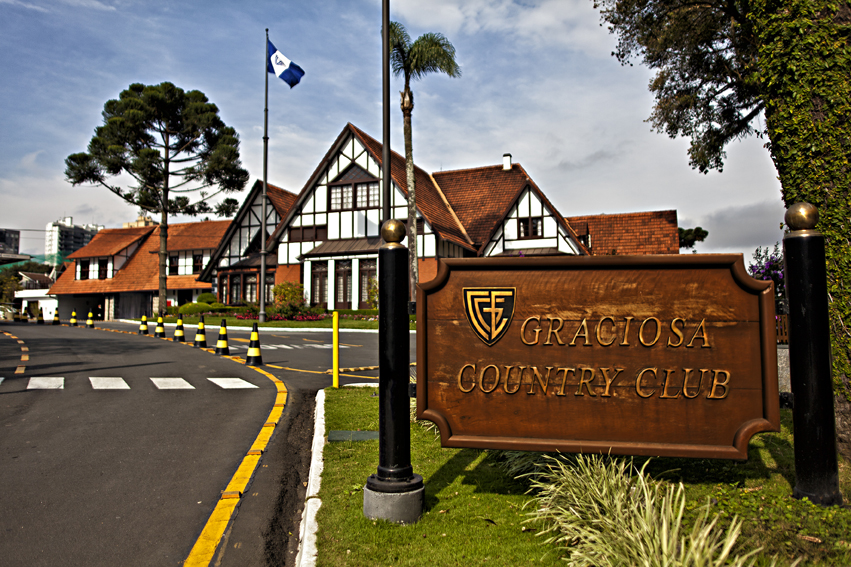 Gabriel Holtz é destaque do golfe - Jornal Ita News