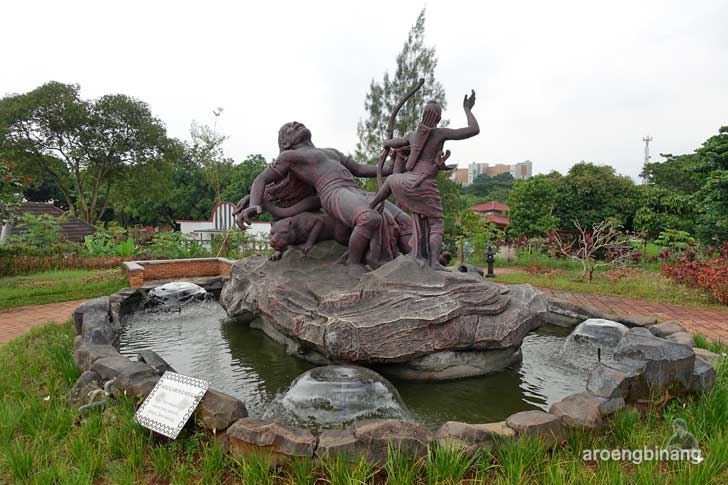 taman legenda keong emas tmii jakarta