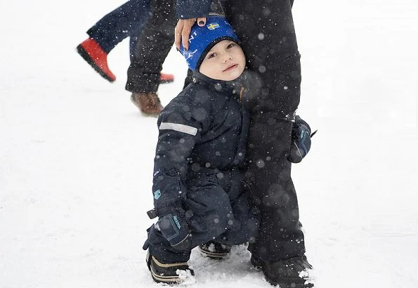 Crown Princess Victoria, Prince Daniel, Princess Estelle. Prince Oscar wore Sorel winter carnival boots