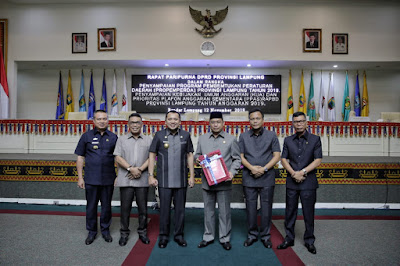 Gubernur Ridho Serahkan Rancangan KUA dan PPAS RAPBD 2019 ke DPRD Provinsi Lampung