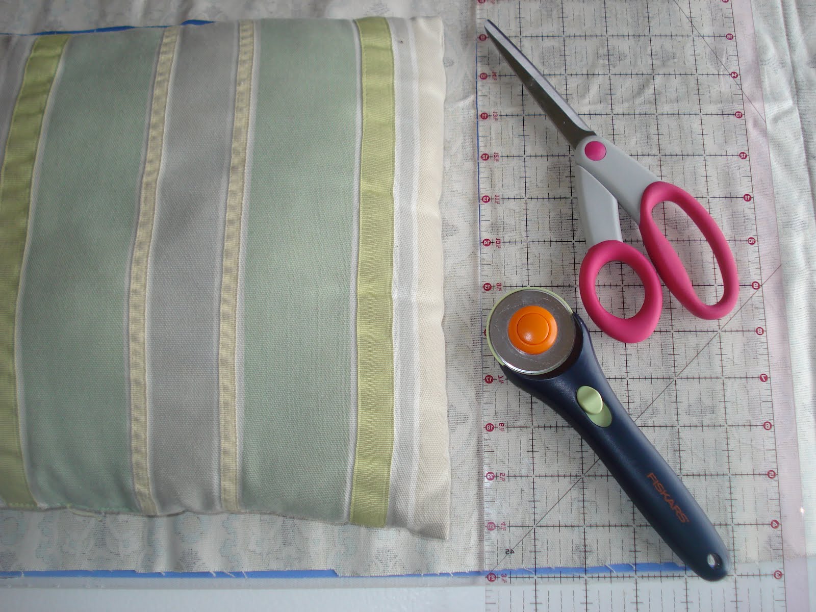 Your Crap my Craft Pillow slip cover tutorial