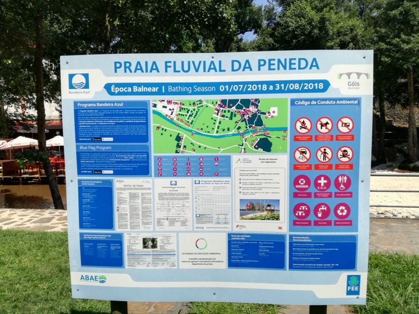 Placa de Informação sobre a Praia Fluvial da Peneda