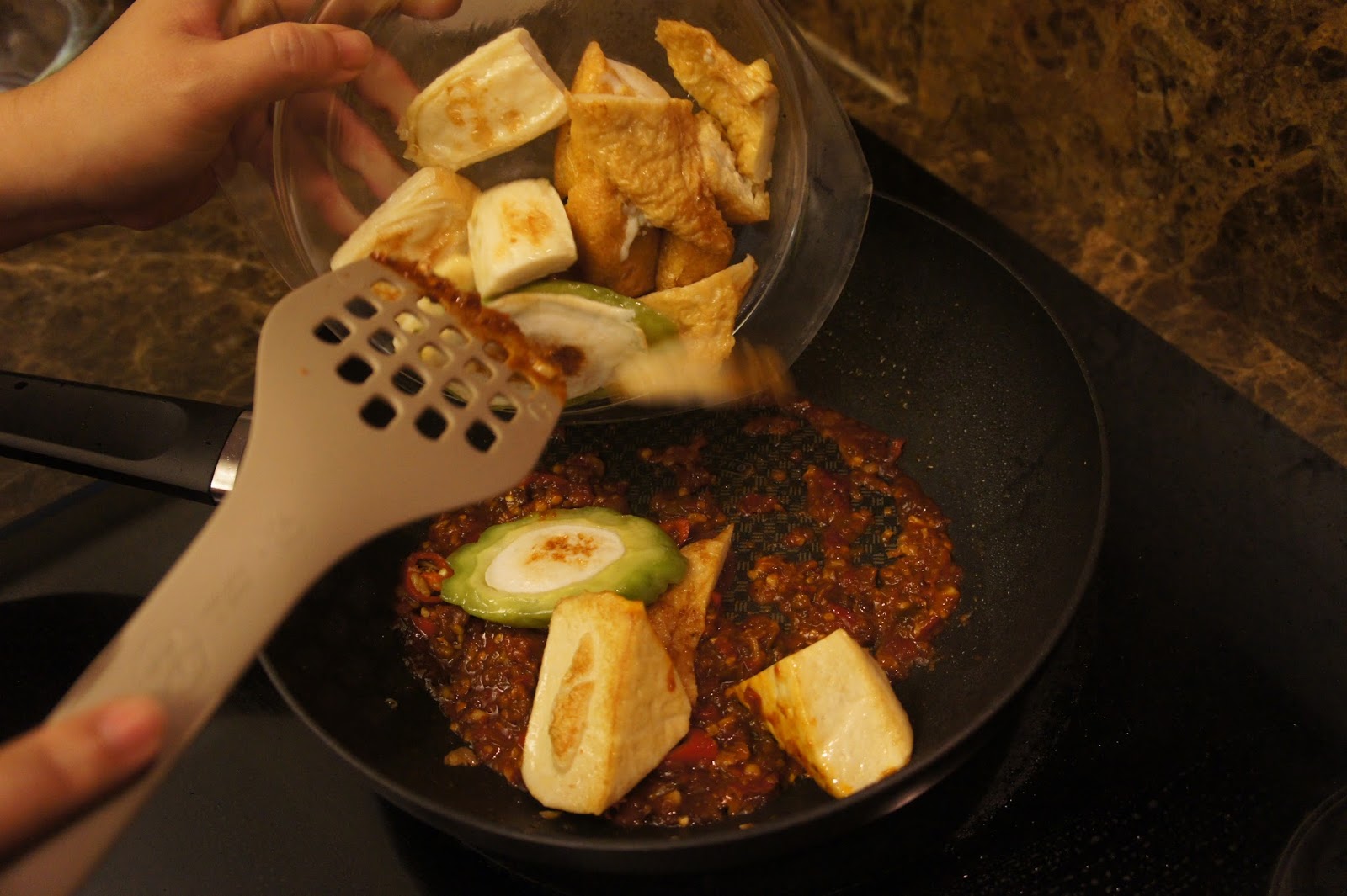 Say My Kitchen Claypot Yong Tau Foo in Spicy Bean Paste 沙煲釀豆腐