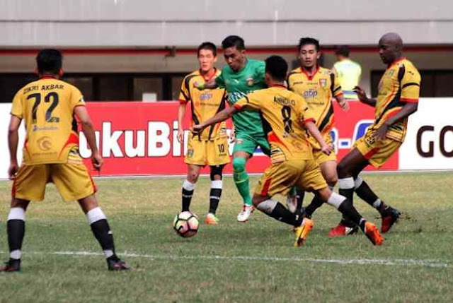 Hadiah Penalti Gagal Selamatkan Mitra Kukar dari Kekalahan vs Bhayangkara FC Hadiah Penalti Gagal Selamatkan Mitra Kukar dari Kekalahan vs Bhayangkara FC
