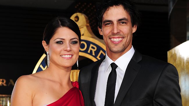 10 Most Hottest And Beautiful Wives Of Cricketers Viki S Web Jessica Bratich Johnson Wife Of Mitchell